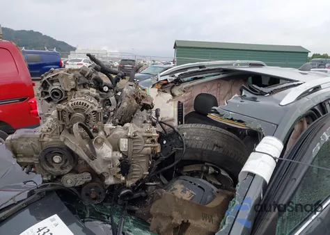 2018 Chevrolet Equinox Lt from USA, damaged, VIN 3GNAXSEV0JS586930